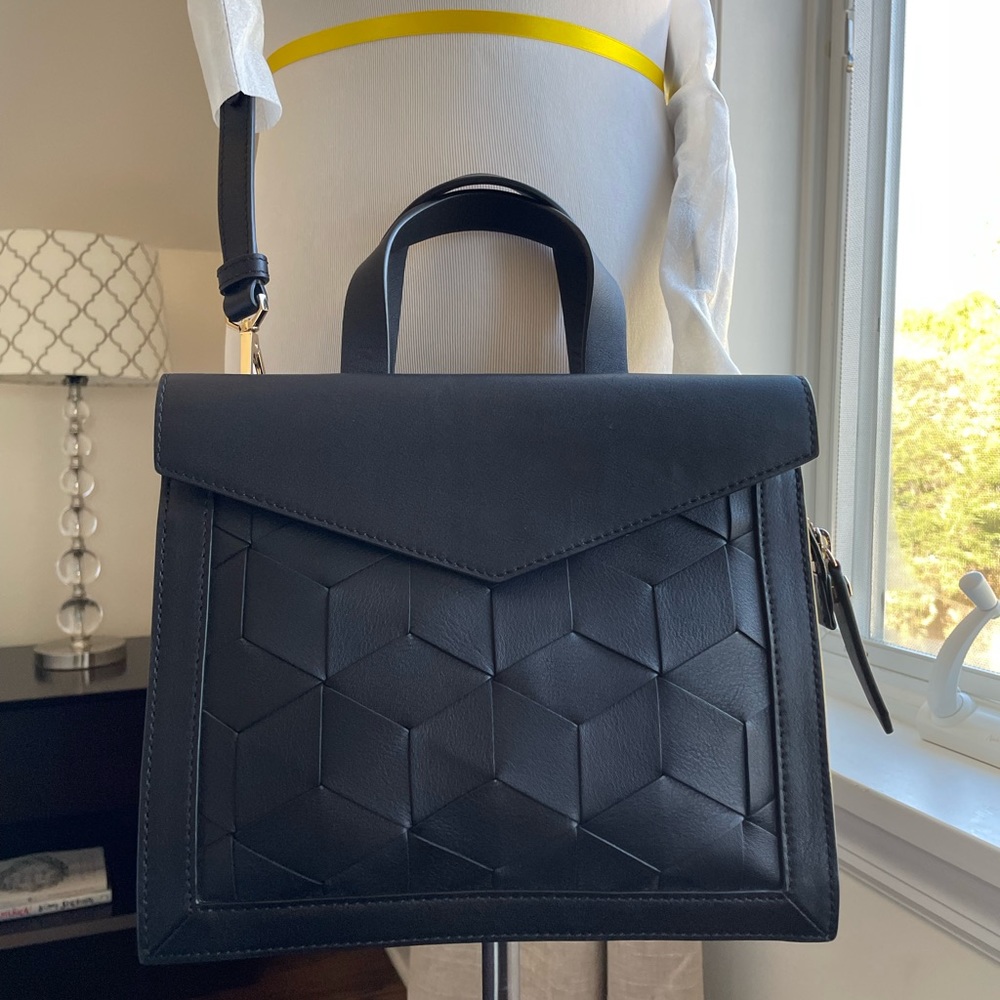 NWT Weldon Bag